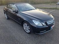 Gebraucht Mercedes E200 Avantgarde 184 PS (135 kW) 2011 Schwarz Cabrio