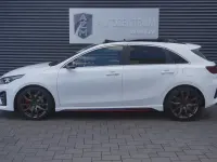 Gebraucht Kia Ceed GT GT 204 PS (150 kW) 2020 Sonderlackierung deluxeweiß metallic Limousine