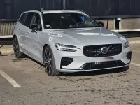 Gebraucht Volvo V60 Plus 197 PS (144 kW) 2024 Grau Kombi