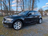 Gebraucht BMW 118 143 PS (105 kW) 2011 Schwarz Kleinwagen