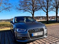 Gebraucht Audi A3 Comfort 150 PS (110 kW) 2015 Grau Limousine