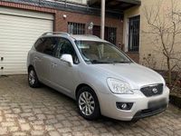 Gebraucht Kia Carens 128 PS (94 kW) 2011 Silber Van / Kleinbus