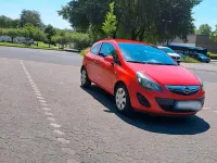 Gebraucht Opel Corsa 69 PS (50 kW) 2014 Rot Kleinwagen