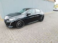 Gebraucht Peugeot e-208 Active 100 kW (136 PS) 2022 Schwarz Kleinwagen
