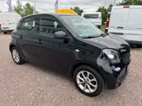 Gebraucht Smart ForFour 71 PS (52 kW) 2018 Schwarz Kleinwagen