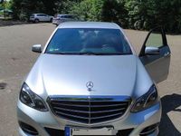 Gebraucht Mercedes E220 170 PS (125 kW) 2015 Silber Limousine