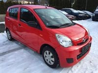 Gebraucht Daihatsu Cuore 69 PS (50 kW) 2011 Rot Kleinwagen