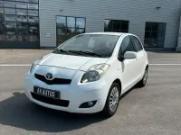 Gebraucht Toyota Yaris 99 PS (72 kW) 2011 Weiß Kleinwagen