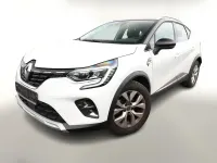 Gebraucht Renault Captur Intens 131 PS (96 kW) 2021 Perlmutt weiß metallic / schwarz SUV