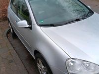 Gebraucht VW Golf V 80 PS (58 kW) 2007 Silber Limousine