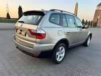 gebraucht BMW X3 xDrive 20d AUTOMATIK/NAVI/LEDER/XENON/STZHZG/TEMP