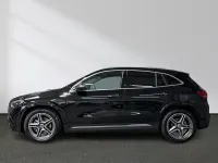 Gebraucht Mercedes GLA180 AMG line 136 PS (100 kW) 2024 Unilack nachtschwarz SUV