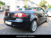 Gebraucht VW Eos Edition 140 PS (102 kW) 2010 Schwarz Cabrio