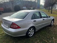 Gebraucht Mercedes C200 163 PS (119 kW) 2004 Silber Limousine