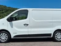 Gebraucht Renault Trafic Komfort 120 PS (88 kW) 2016 Weiß Van / Kleinbus