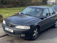 Gebraucht Opel Vectra 116 PS (85 kW) 1996 Schwarz Limousine