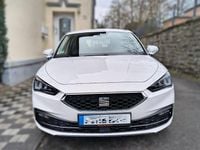 Używany Seat Leon 131 KM (96 kW) 2020 Biały Sedan/Limuzyna