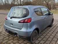 Gebraucht Mitsubishi Colt 95 PS (69 kW) 2009 Blau Kleinwagen