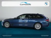 Gebraucht BMW 520 Sport Line 190 PS (139 kW) 2023 Blau Limousine