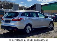 Używany Ford Focus Titanium 116 KM (85 kW) 2012 Srebrny Sedan/Limuzyna