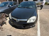 Gebraucht Opel Tigra 90 PS (66 kW) 2006 Schwarz Cabrio