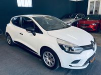 Gebraucht Renault Clio IV Life 73 PS (53 kW) 2018 Weiß Limousine