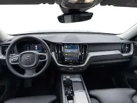 Gebraucht Volvo XC60 Plus 197 PS (144 kW) 2023 Crystal white / metallic SUV