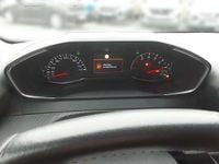 Gebraucht Peugeot 208 Active 101 PS (74 kW) 2024 Silber metallic Kleinwagen