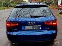 Gebraucht Audi A3 Sport 125 PS (91 kW) 2014 Blau Limousine