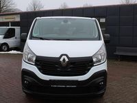 Gebraucht Renault Trafic Komfort 120 PS (88 kW) 2015 Weiß Van / Kleinbus