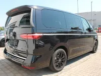 Gebraucht VW Multivan Highline 204 PS (150 kW) 2025 Schwarz Van / Kleinbus