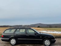 Gebraucht Mercedes E320 225 PS (165 kW) 1998 Schwarz Kombi