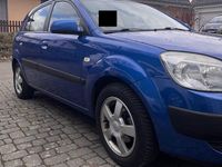 Gebraucht Kia Rio EX 111 PS (81 kW) 2005 Blau Limousine