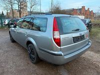 Gebraucht Ford Mondeo 125 PS (91 kW) 2007 Silber Kombi
