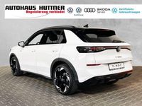 Gebraucht VW T-Roc R-line 150 PS (110 kW) 2025 Pure white SUV