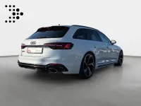 Gebraucht Audi RS4 Ambiente 450 PS (330 kW) 2024 Gletscherweiß metallic Kombi