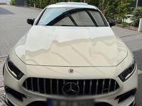 Gebraucht Mercedes CLS220 AMG 194 PS (142 kW) 2020 Weiß Coupé