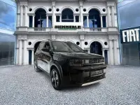 Neu Fiat Grande Panda La Prima 101 PS (74 kW) 2026 Schwarz Kleinwagen