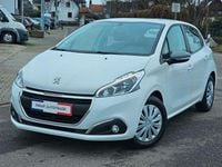 Gebraucht Peugeot 208 Active 110 PS (80 kW) 2019 Weiß Kleinwagen