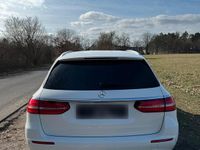 Gebraucht Mercedes E350 AMG 258 PS (189 kW) 2018 Weiß Kombi