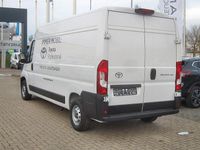 Neu Toyota Proace H2 140 PS (102 kW) 2025 Icy white Van / Kleinbus