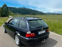 Gebraucht BMW 330 M Sport 184 PS (135 kW) 2003 Blau Kombi