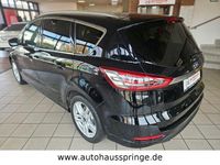 Gebraucht Ford S-MAX Titanium 160 PS (117 kW) 2016 Schwarz Van / Kleinbus
