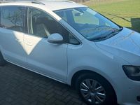 Gebraucht VW Sharan 150 PS (110 kW) 2019 Weiß Van / Kleinbus