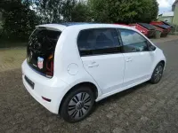 Gebraucht VW e-up! Style 61 kW (83 PS) 2021 Weiss Kleinwagen