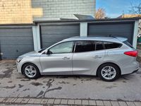 Gebraucht Ford Focus 120 PS (88 kW) 2019 Silber Kombi