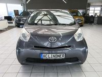Gebraucht Toyota iQ 75 PS (55 kW) 2013 Grau Kleinwagen