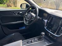 Gebraucht Volvo V60 190 PS (139 kW) 2019 Schwarz Kombi