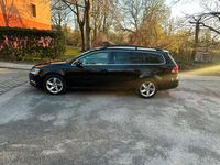 Gebraucht VW Passat 105 PS (77 kW) 2013 Schwarz Kombi