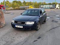 Gebraucht Audi A6 Sport 220 PS (161 kW) 2002 Blau Kombi